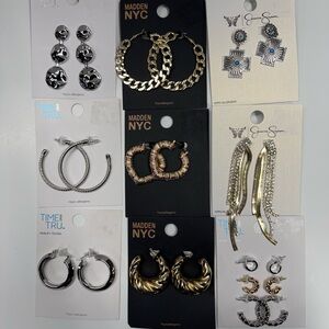 11 pairs of earrings